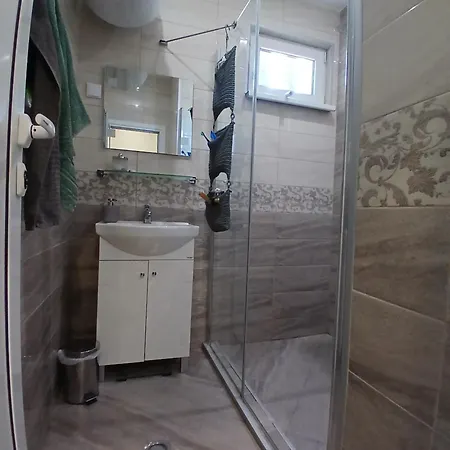 Nikos Apartament Varna